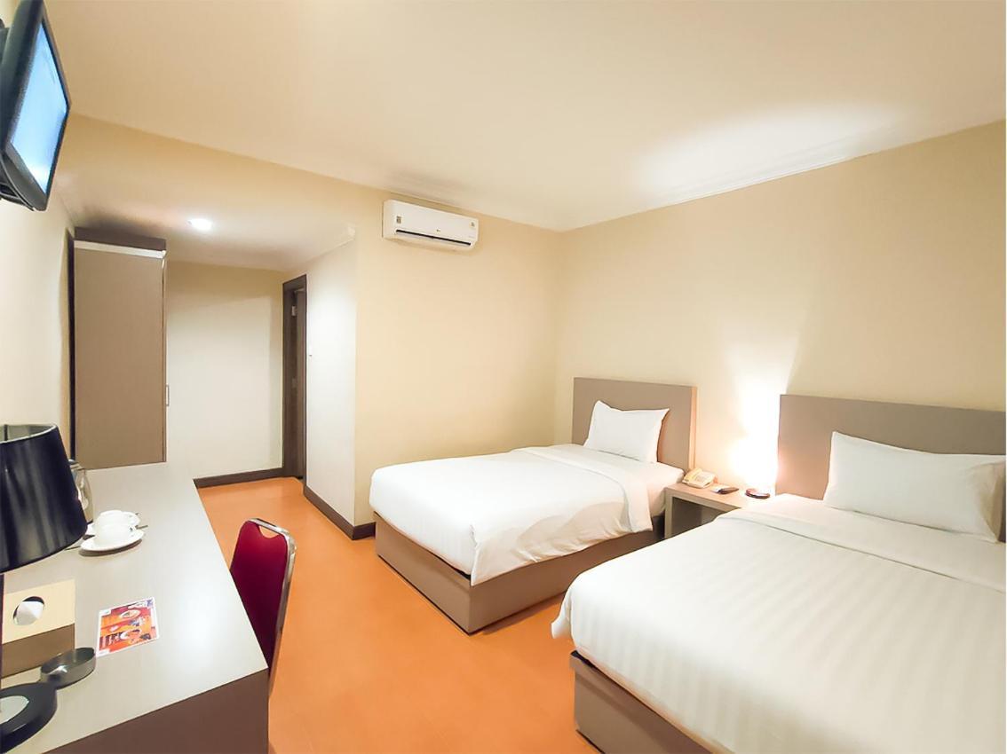Kawana Hotel Padang  Eksteriør bilde