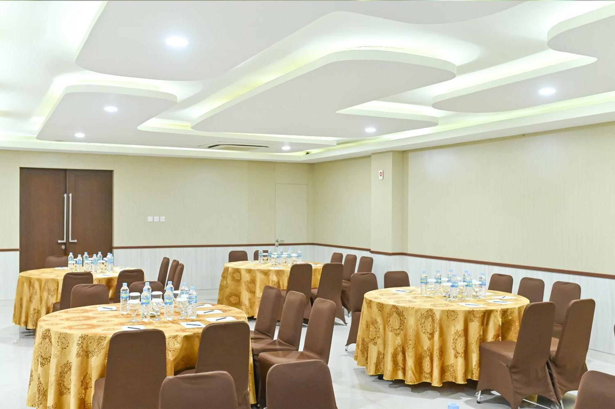 Kawana Hotel Padang  Eksteriør bilde